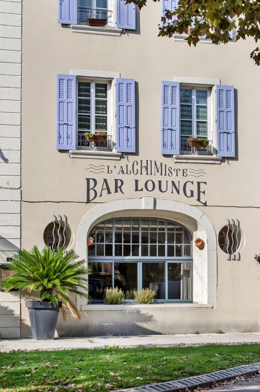 L'Instant Sevigne Hotel Grignan Exterior photo